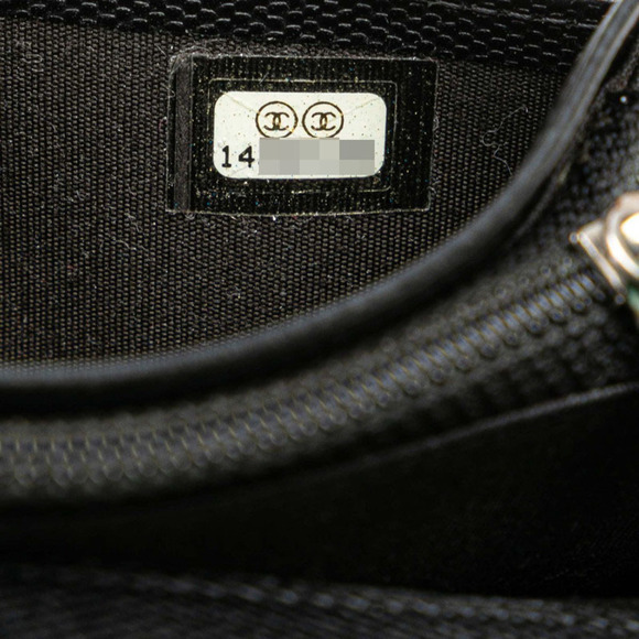 CHANEL Authentic Small Black Lambskin Quilted CC Card Wallet  CHANEL Authentic Black Leather Wallet